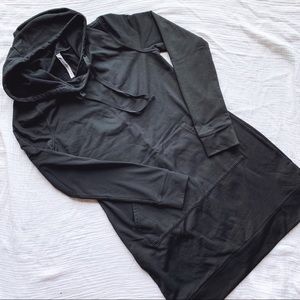 Fabletics Youkon Dress black small